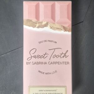 Sweet Tooth by Sabrina Carpenter Eau de Parfum - Pink